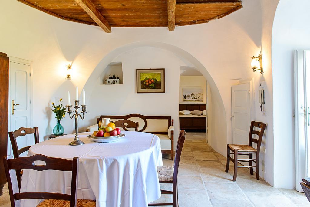 Masseria Pozzo Tre Pile Мартина-Франка Номер фото