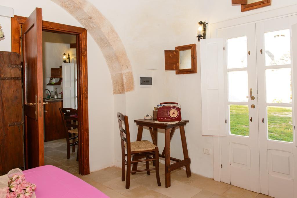 Masseria Pozzo Tre Pile Мартина-Франка Номер фото